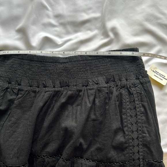 Hippie Laundry Voille Crochet White Bohemian Hippie Mini Skirt NWT Tilly's - Picture 4 of 5